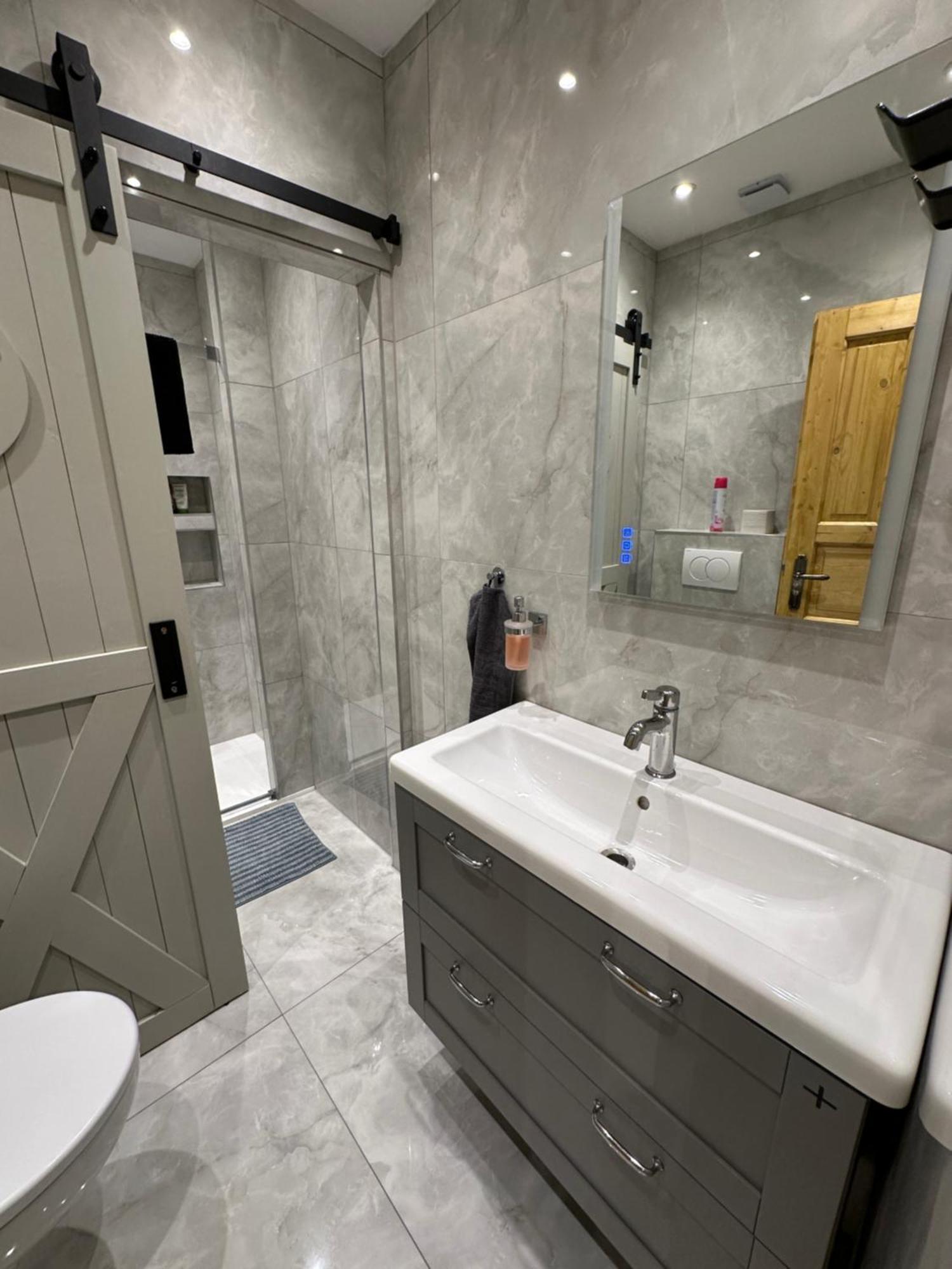 Karlin Oasis 2-Bedroom Apartment Praha Eksteriør bilde